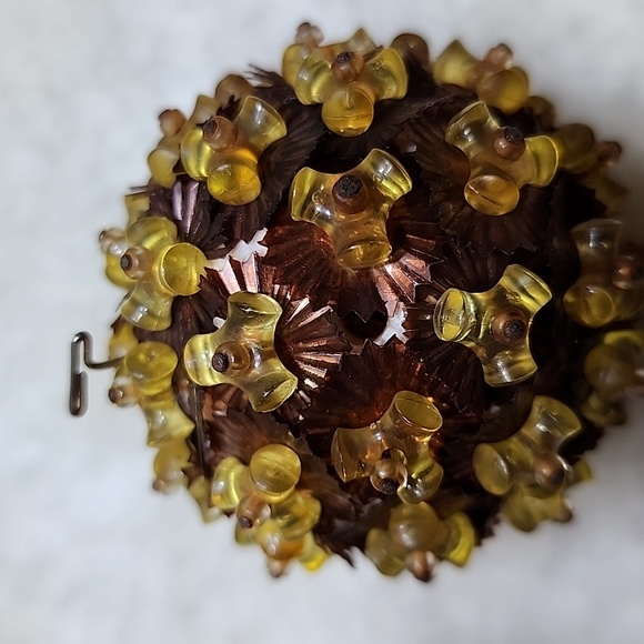 Vintage 60's Push Pin Christmas Ornaments - Picture 8 of 8